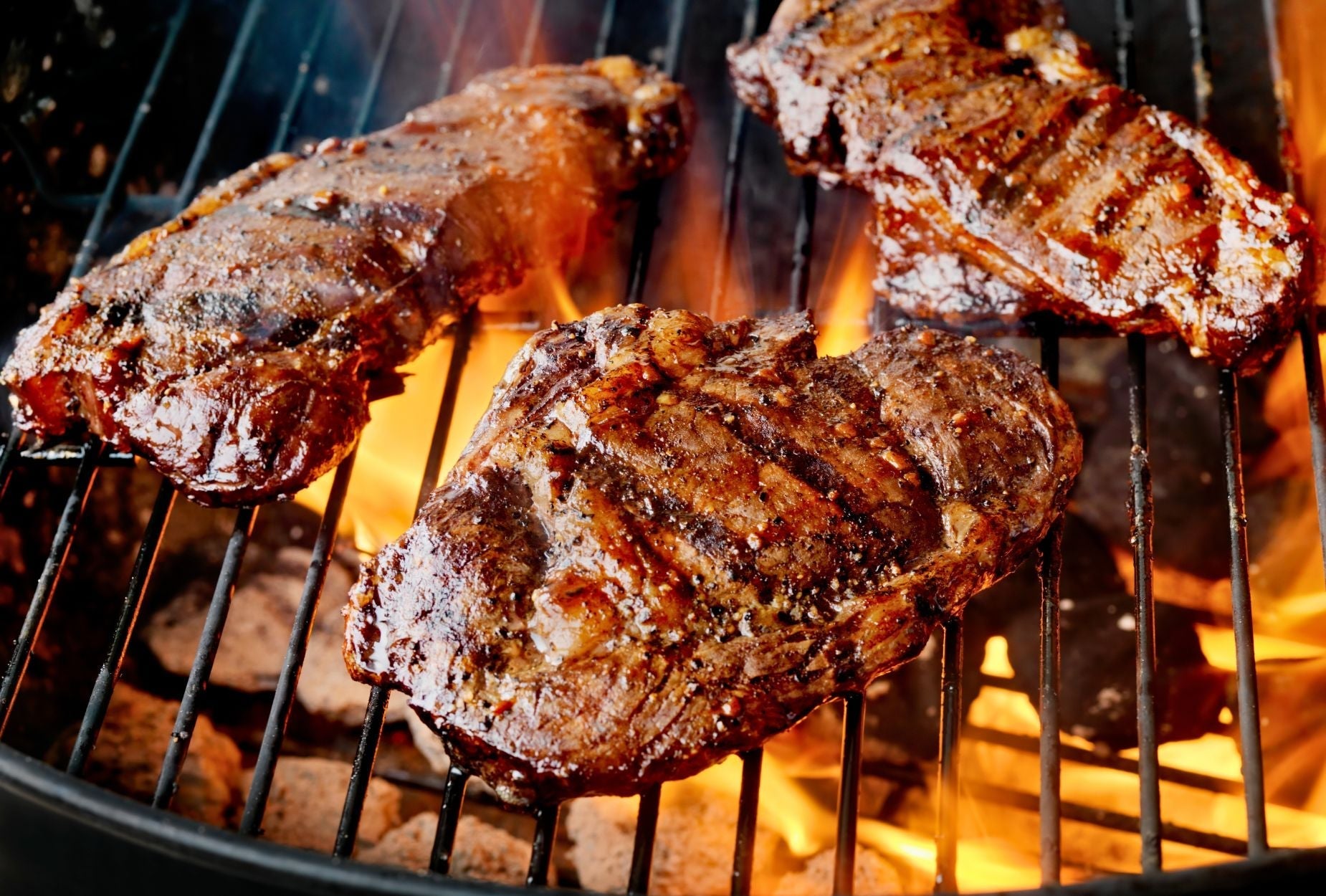 Exploring Different Cooking Methods for Grass-Fed Steak